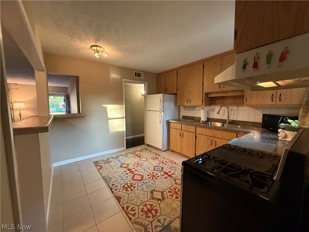 734 Hemlock Drive Euclid OH 44132