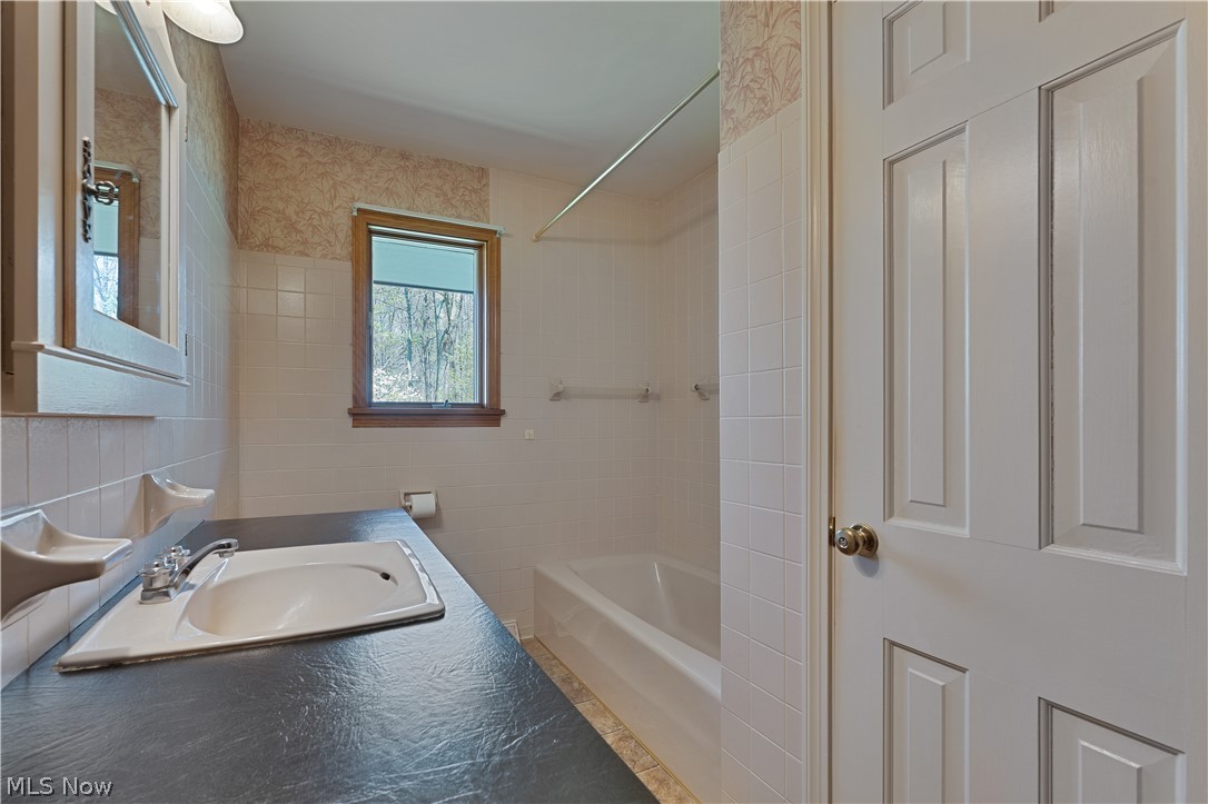6150 E South Range Road Petersburg OH 44454