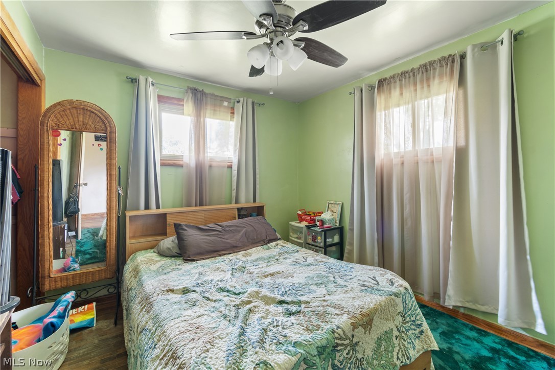 12780 Jamestown Avenue NW Uniontown OH 44685
