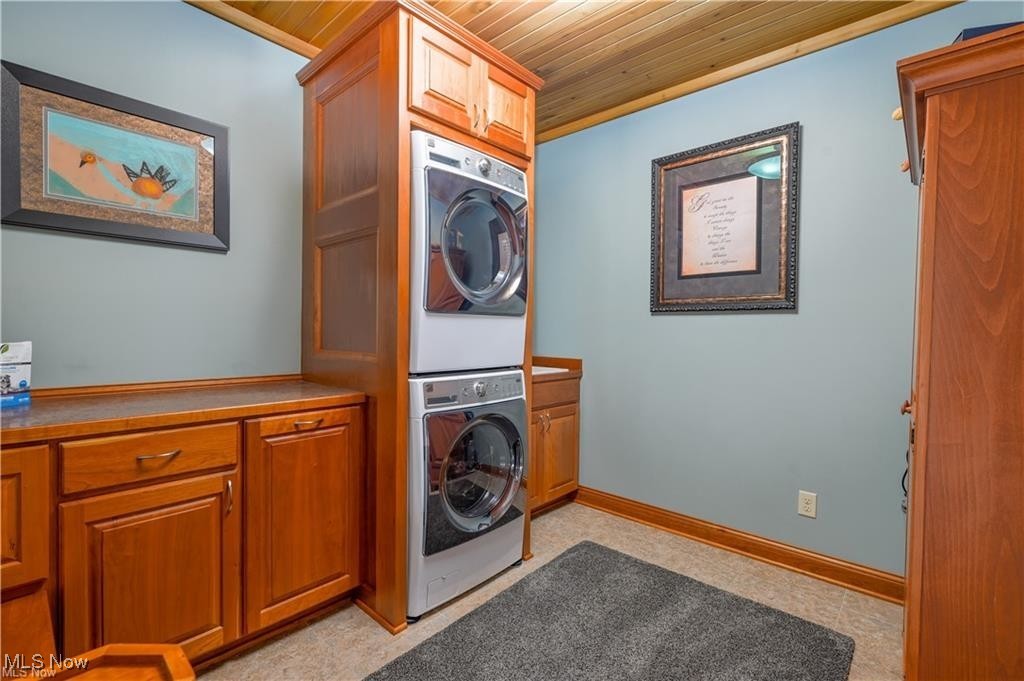 4133 Lace Road NW Malvern OH 44644