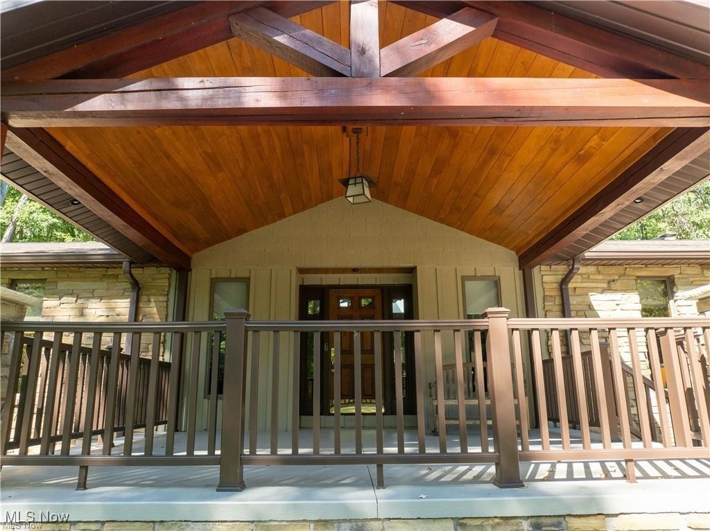 4133 Lace Road NW Malvern OH 44644