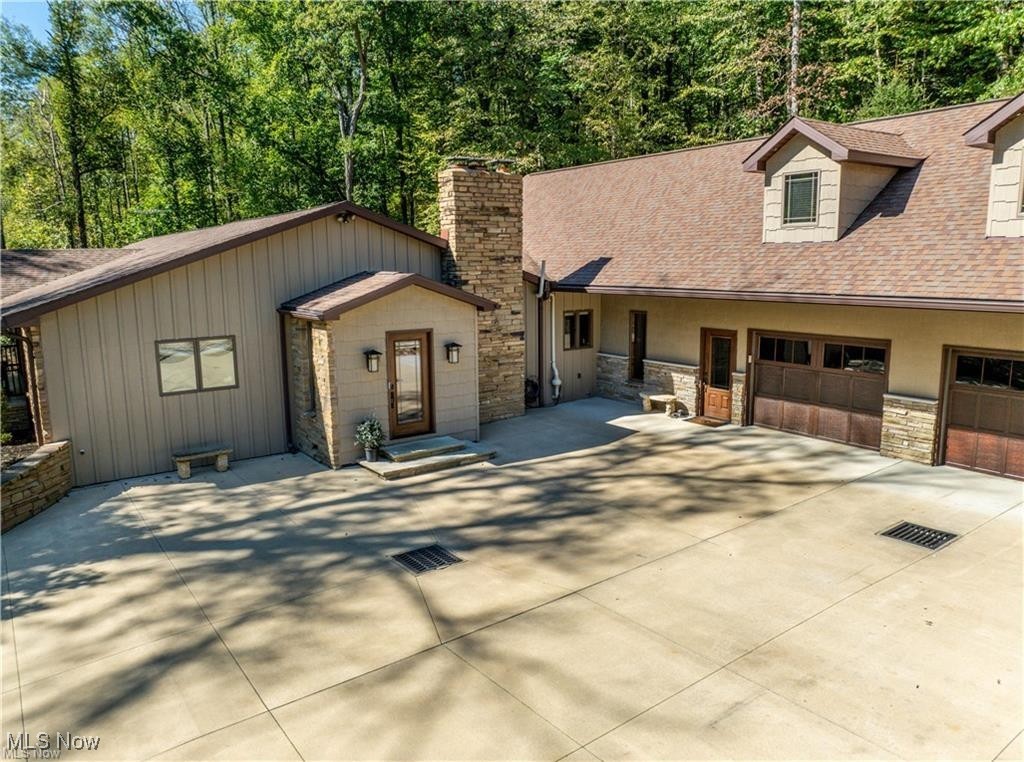 4133 Lace Road NW Malvern OH 44644