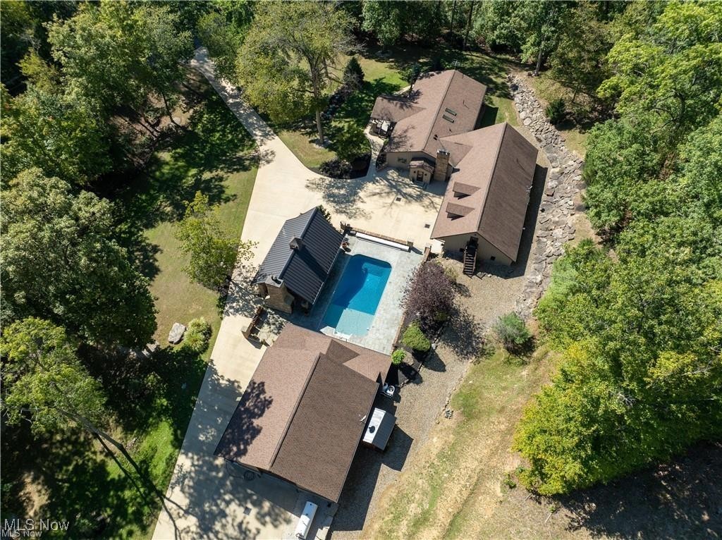 4133 Lace Road NW Malvern OH 44644