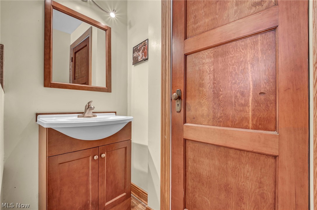 1365 E 348th Street Eastlake OH 44095