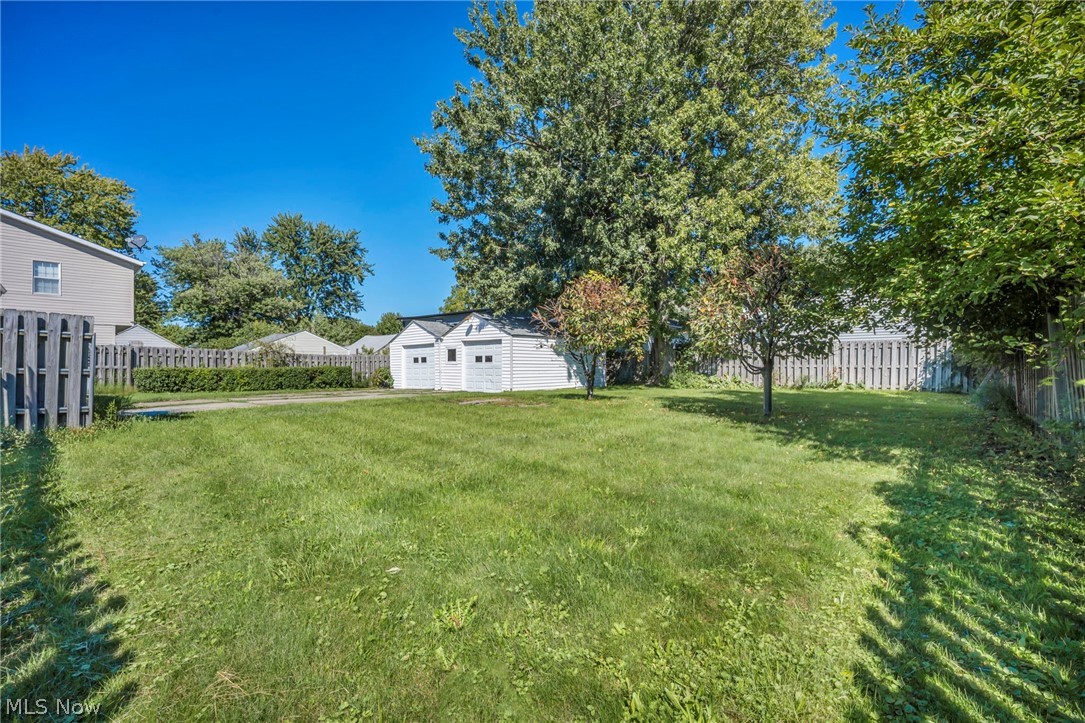 1365 E 348th Street Eastlake OH 44095