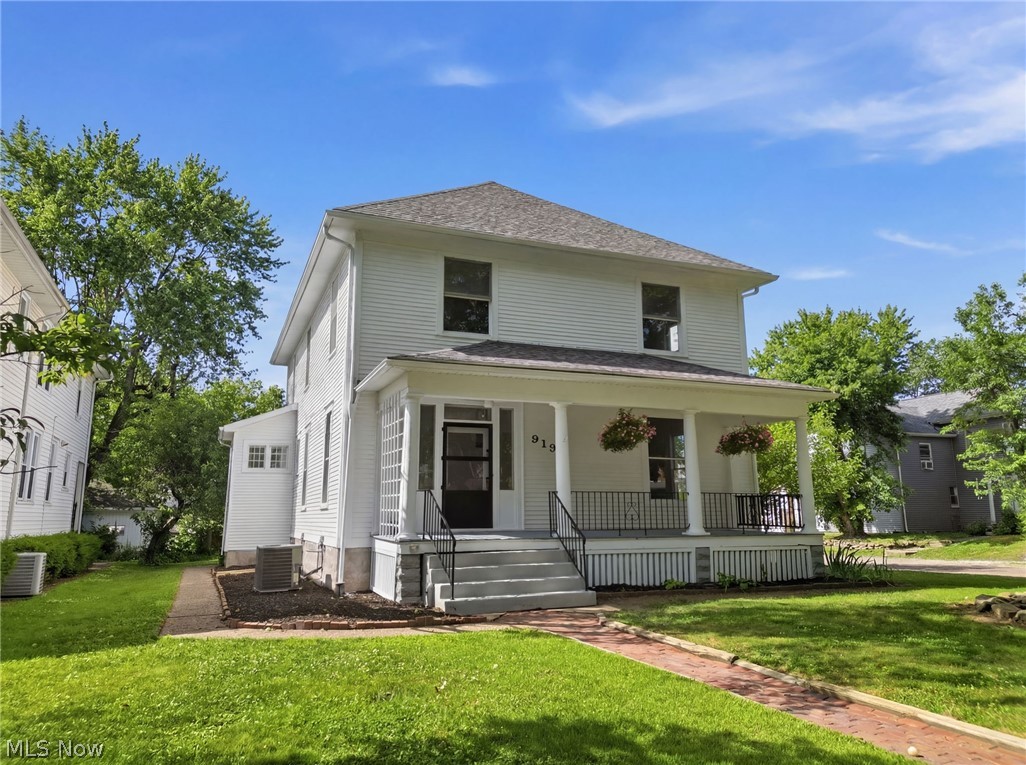 919 Sunset Avenue Zanesville OH 43701
