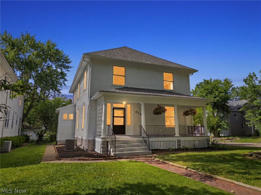 919 Sunset Avenue Zanesville OH 43701