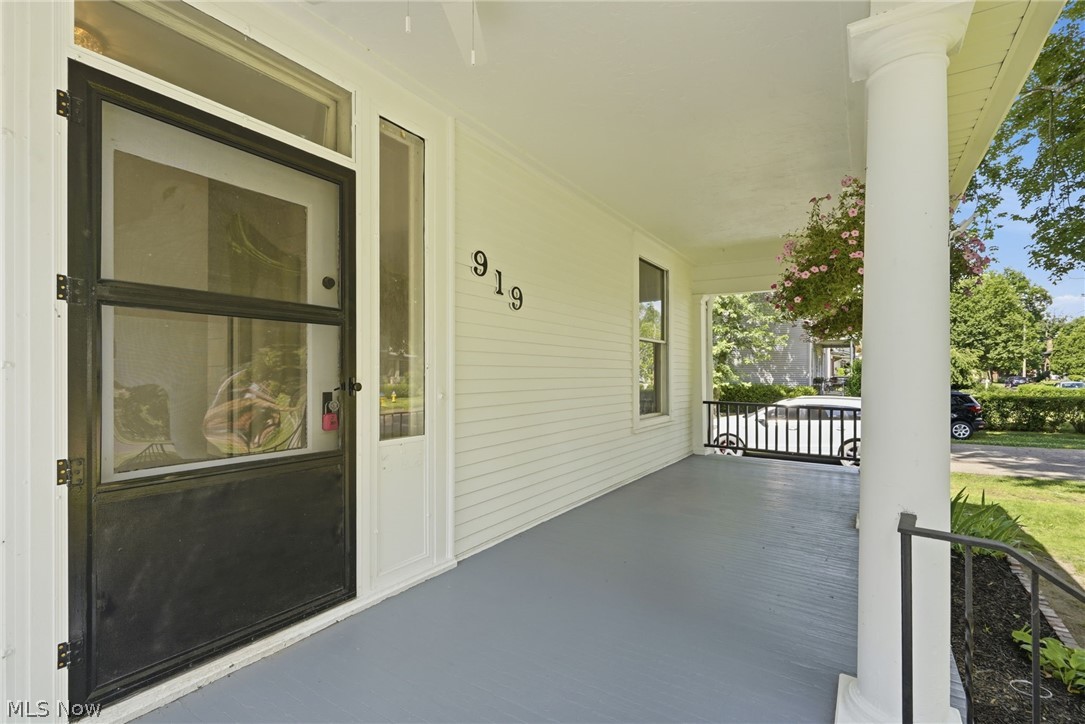919 Sunset Avenue Zanesville OH 43701