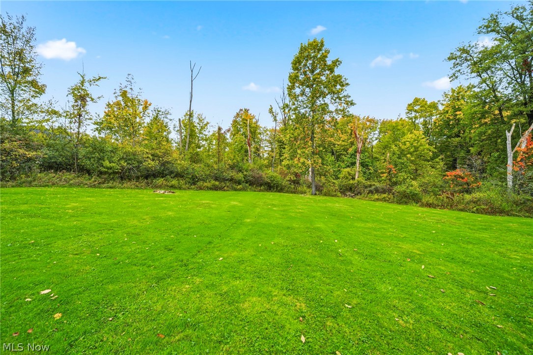 213 Canfield Drive Chardon OH 44024