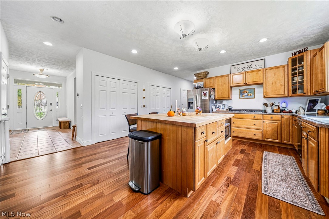 213 Canfield Drive Chardon OH 44024
