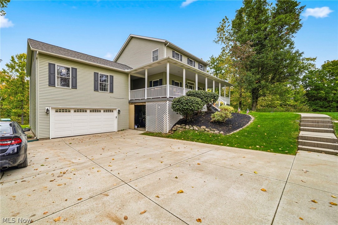 213 Canfield Drive Chardon OH 44024