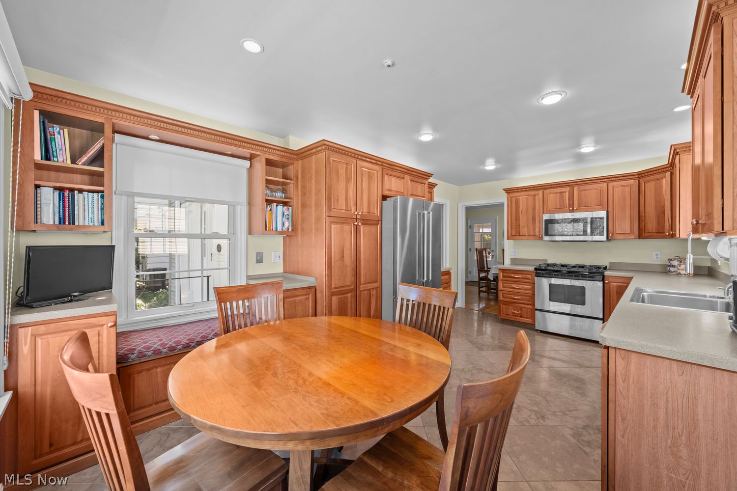 20650 Almar Drive Shaker Heights OH 44122