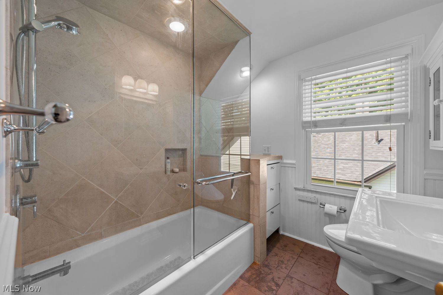 20650 Almar Drive Shaker Heights OH 44122