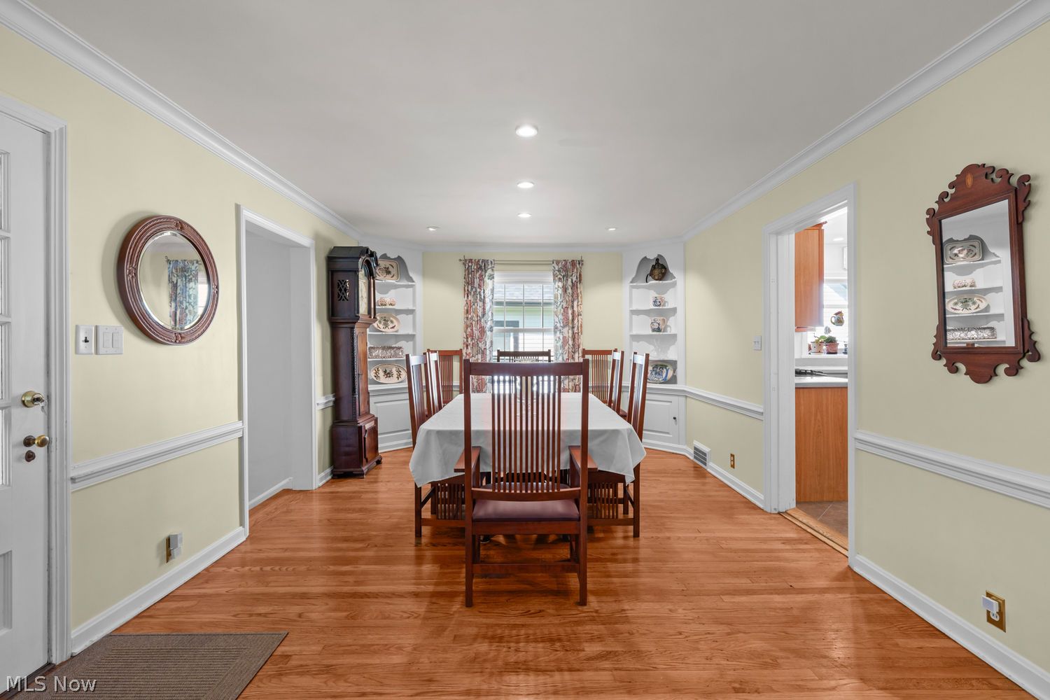 20650 Almar Drive Shaker Heights OH 44122