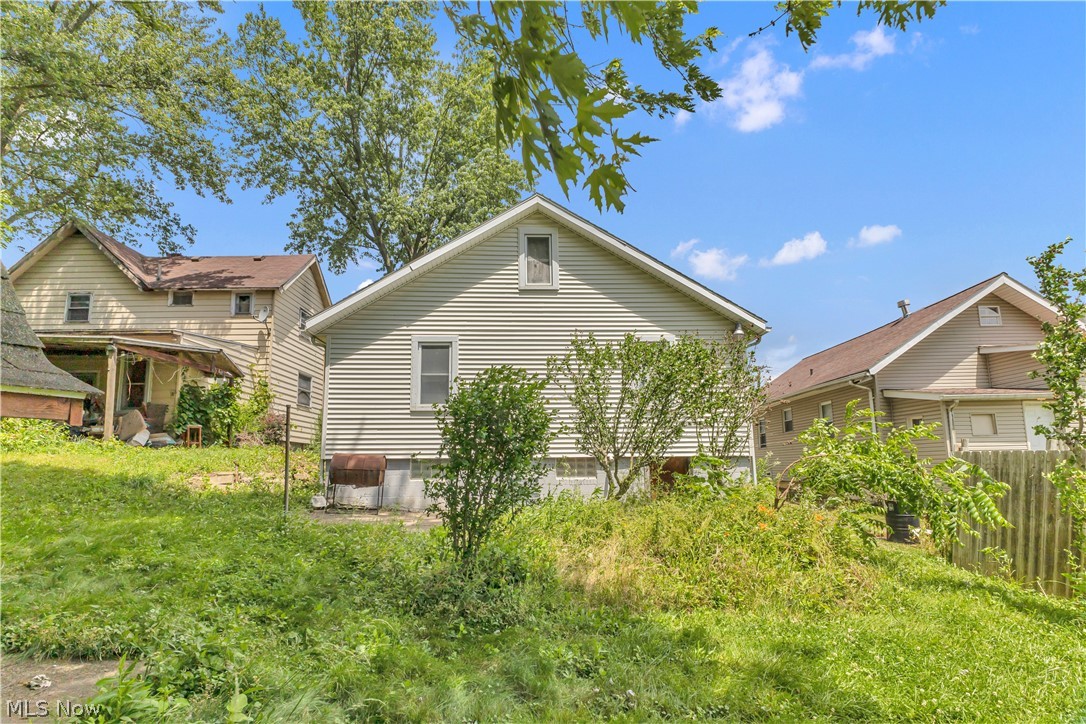 425 Mcpherson Street Mansfield OH 44903