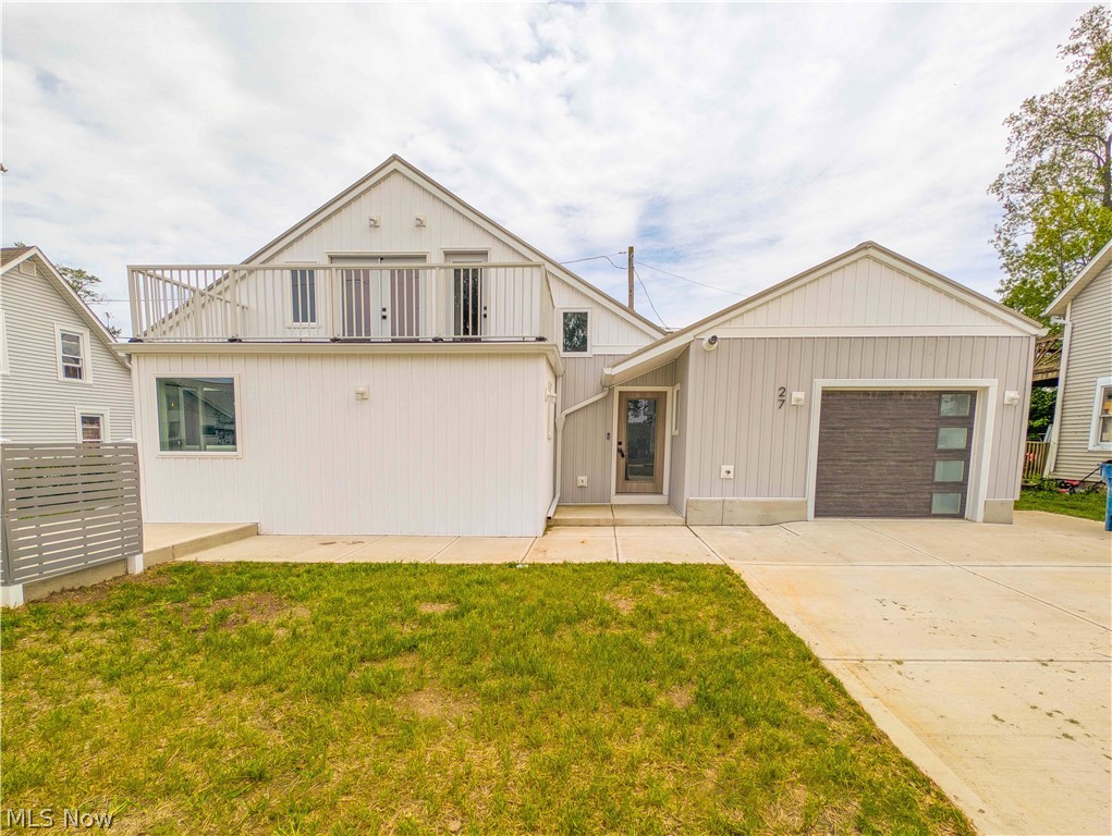 27 Oakwood Avenue Huron OH 44839