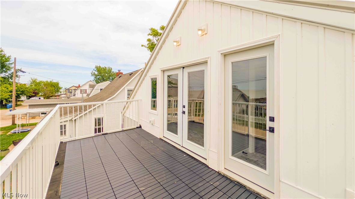 27 Oakwood Avenue Huron OH 44839