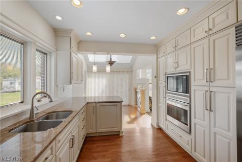3330 E Erie Avenue Lorain OH 44052