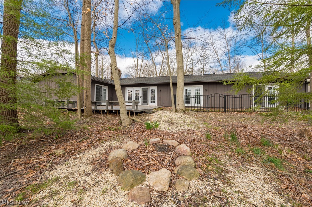 12101 The Bluffs Strongsville OH 44136