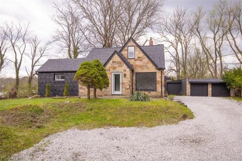 332 Solon Road Bedford OH 44146