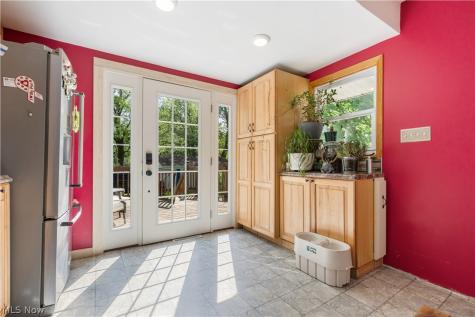 122 Southeast Avenue Tallmadge OH 44278