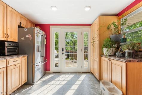 122 Southeast Avenue Tallmadge OH 44278