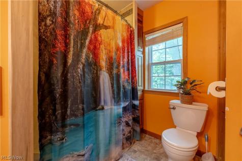 122 Southeast Avenue Tallmadge OH 44278