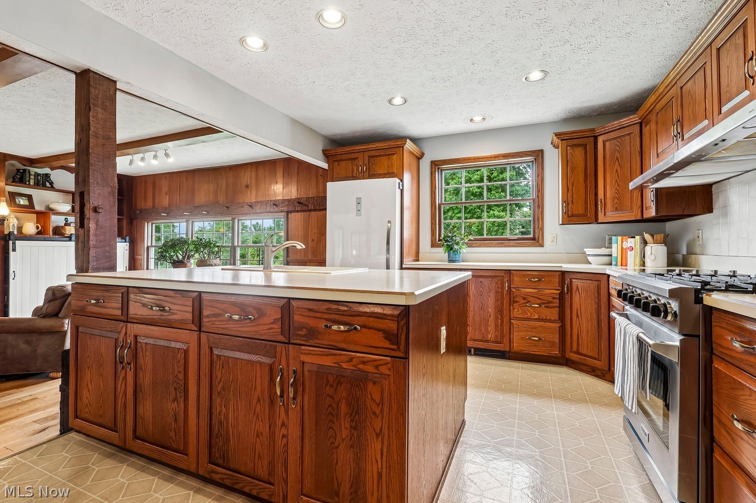 10215 Chardon Road Chardon OH 44024