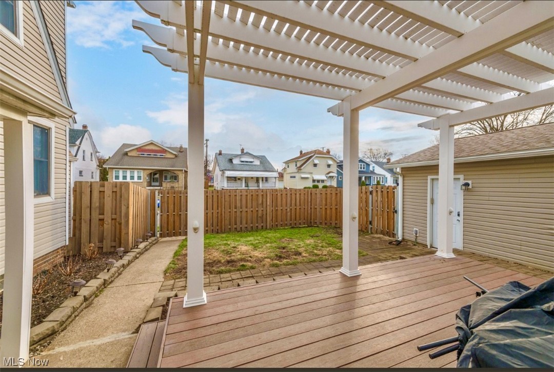 16503 Dartmouth Avenue Cleveland OH 44111