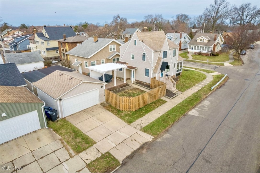 16503 Dartmouth Avenue Cleveland OH 44111