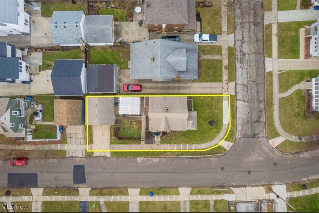 16503 Dartmouth Avenue Cleveland OH 44111