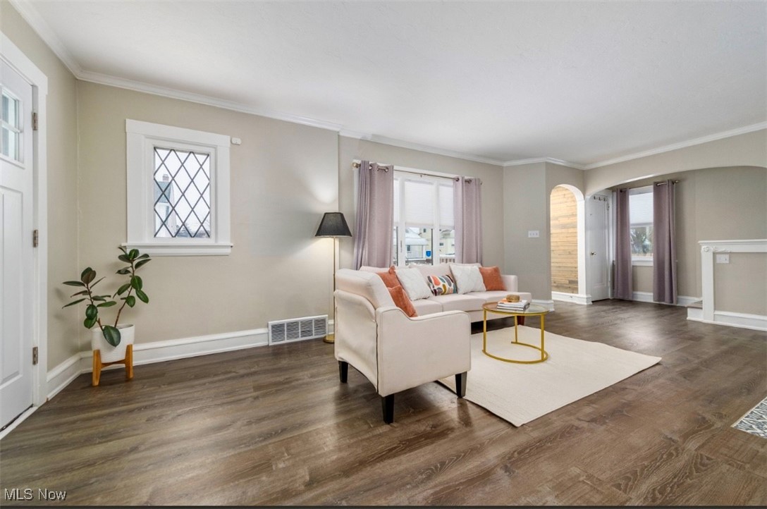 16503 Dartmouth Avenue Cleveland OH 44111