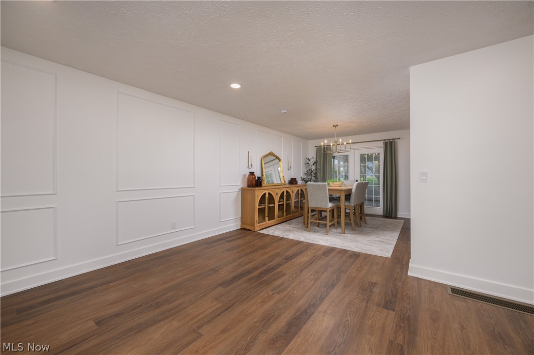11490 Peach Glen Avenue NW Uniontown OH 44685
