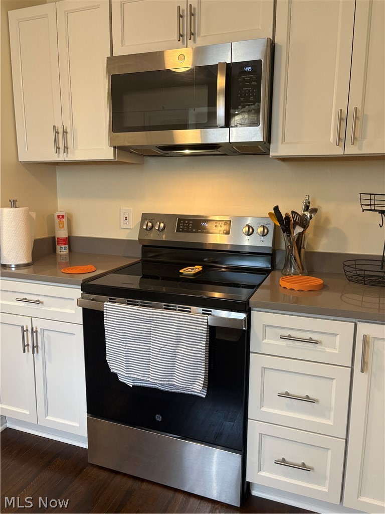 1216 Hardesty Boulevard Akron OH 44320