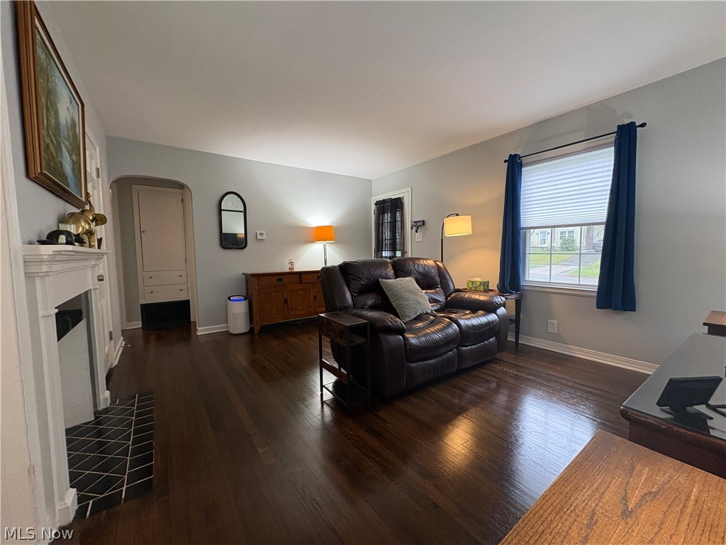 1216 Hardesty Boulevard Akron OH 44320