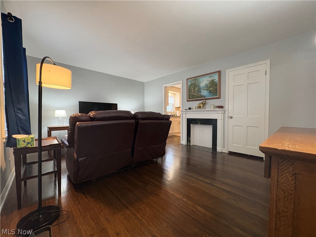 1216 Hardesty Boulevard Akron OH 44320