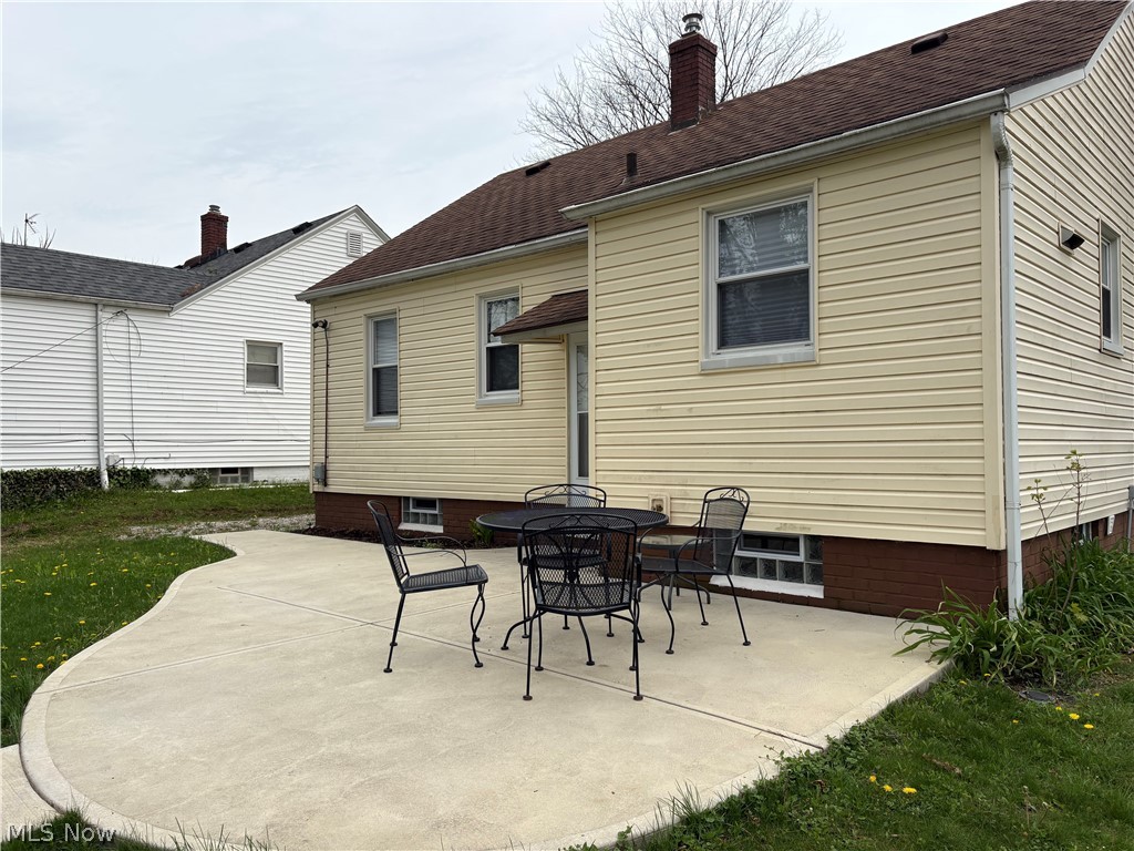 1216 Hardesty Boulevard Akron OH 44320