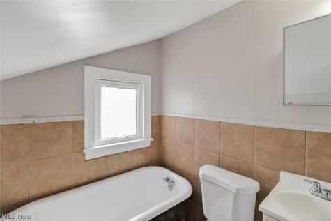 13305 Harvard Avenue Cleveland OH 44105