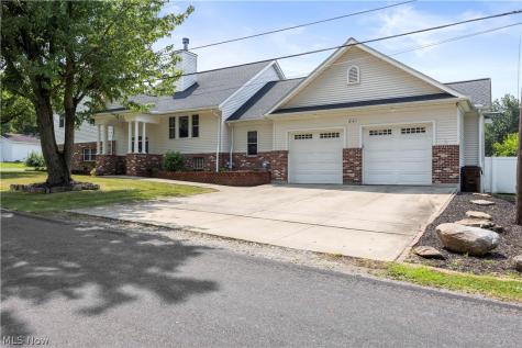6160 Ethel Avenue Elyria OH 44035