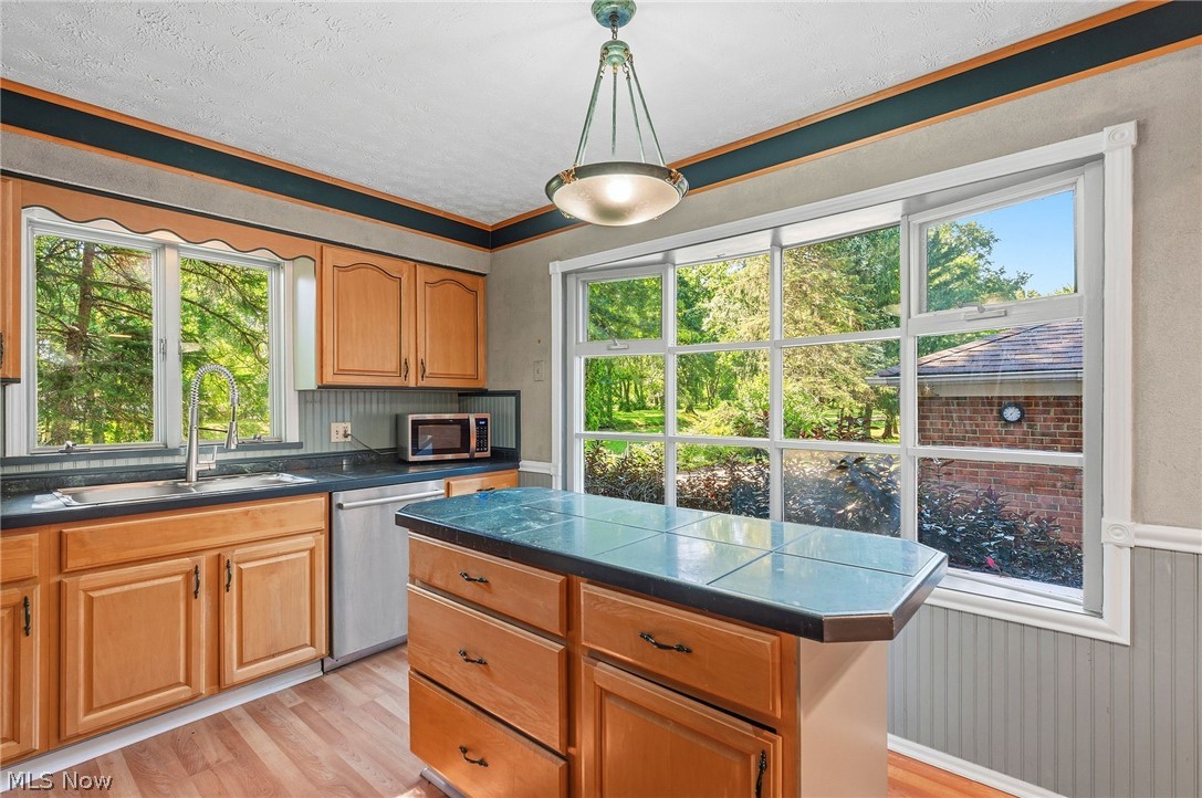 6832 Hillside Road Independence OH 44131