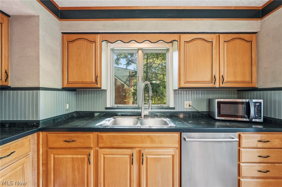 6832 Hillside Road Independence OH 44131