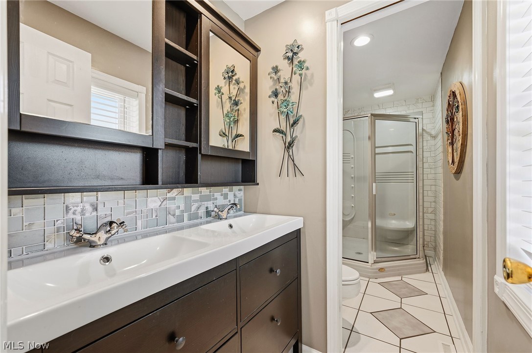 6832 Hillside Road Independence OH 44131