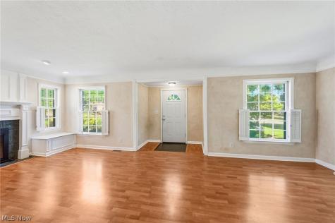 6832 Hillside Road Independence OH 44131