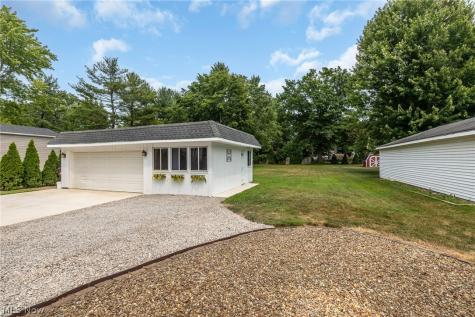 2253 Canterbury Road Westlake OH 44145