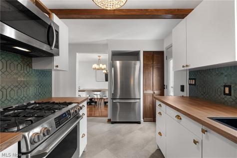 2253 Canterbury Road Westlake OH 44145