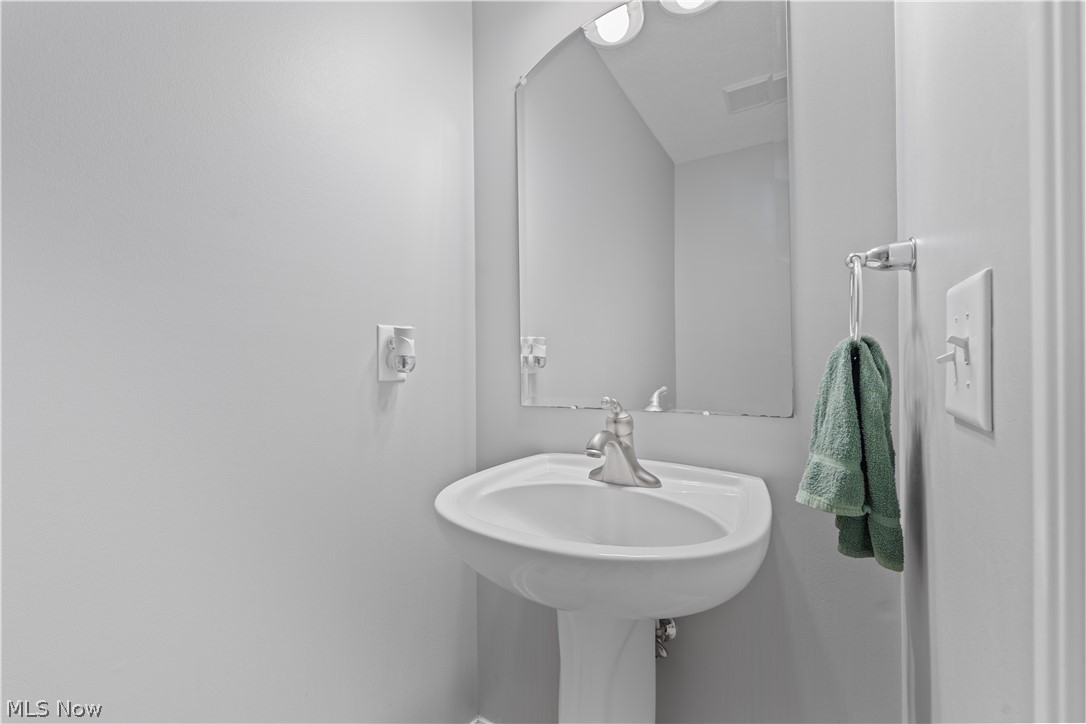6037 Baronscourt Way Dublin OH 43016