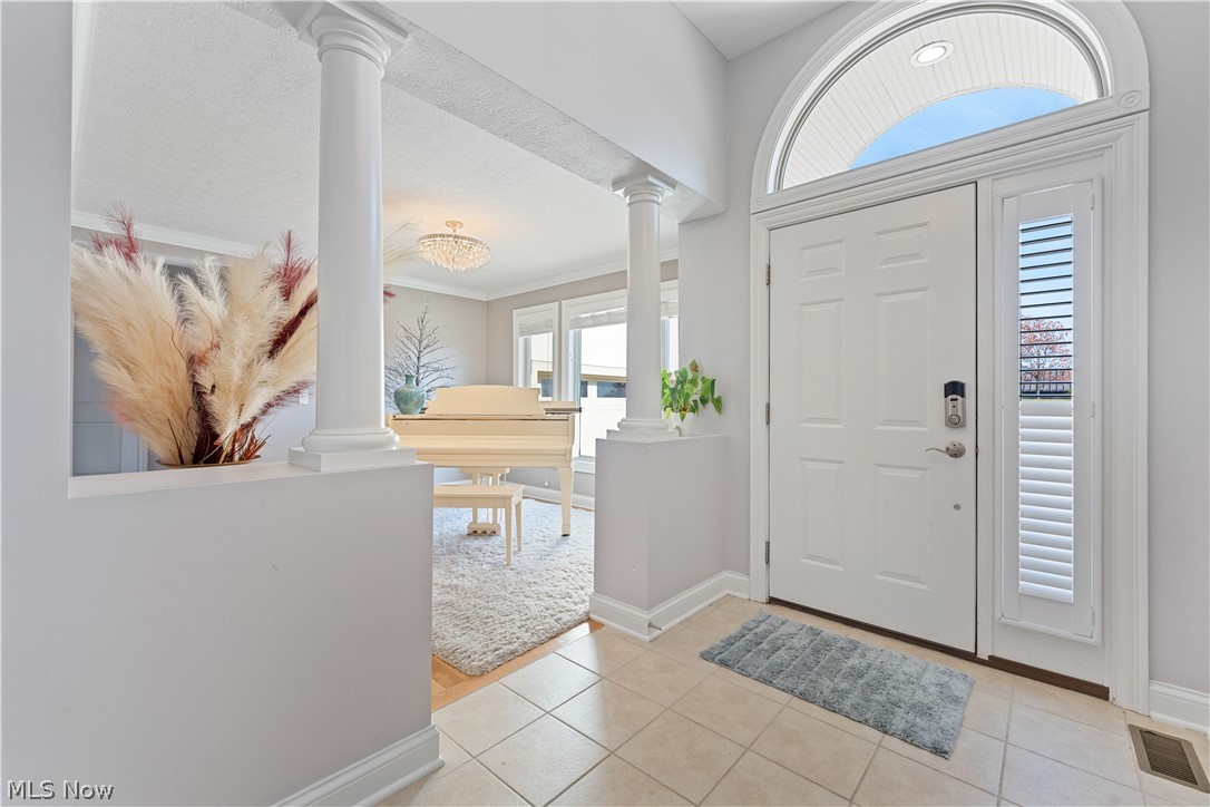6037 Baronscourt Way Dublin OH 43016