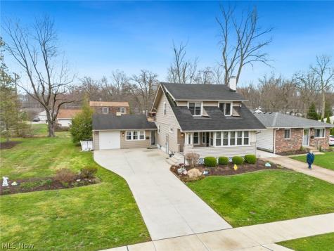 133 Belmar Boulevard Avon Lake OH 44012