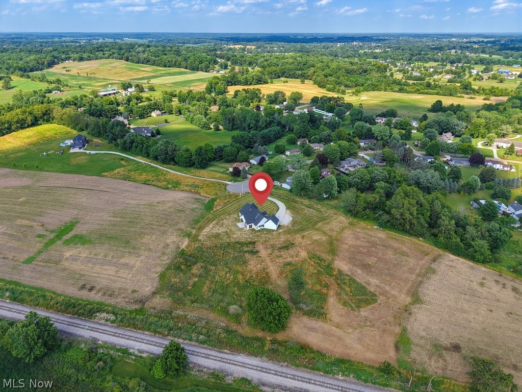 10311 Hunting Hills Avenue NE Hartville OH 44632