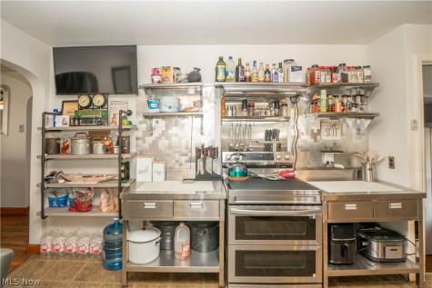 217 Whipple Avenue NW Canton OH 44708